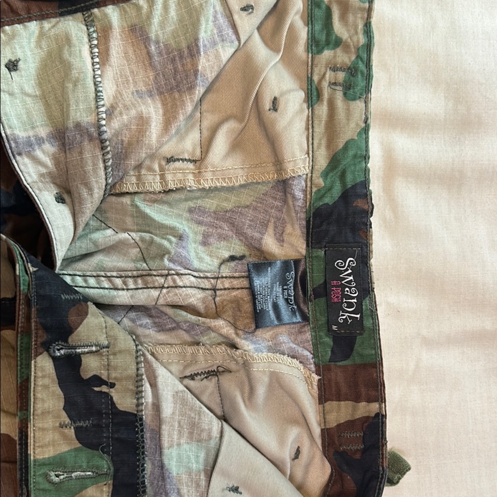 SWANK Multicolor Camouflage Pants